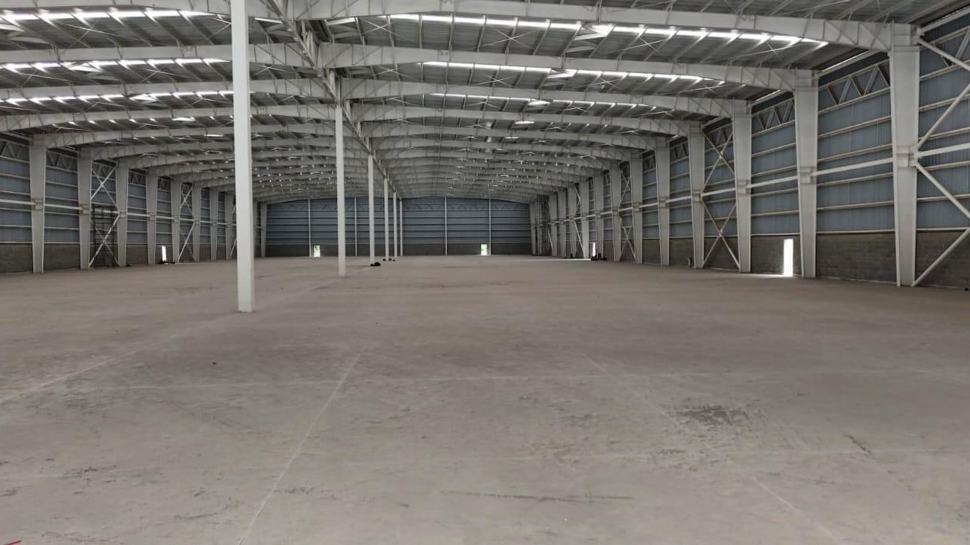 Bodega en renta con patio de maniobras - Palín, Escuintla REF-5944 - Miniatura 3