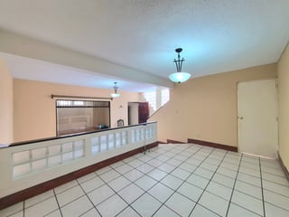 VENTA Casa Residencial Bosques de San Nicolas, Mixco Zona 4  - 5