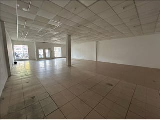 RENTA DE LOCAL + BODEGA | COLONIA LANDÍVAR – ZONA ESTRATÉGICA CERCA DE EL TRÉBOL - 3
