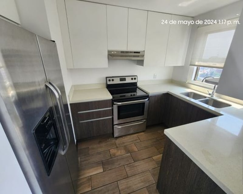 Apartamento con terraza en renta - 3 habitaciones en zona 10 Ref-5764