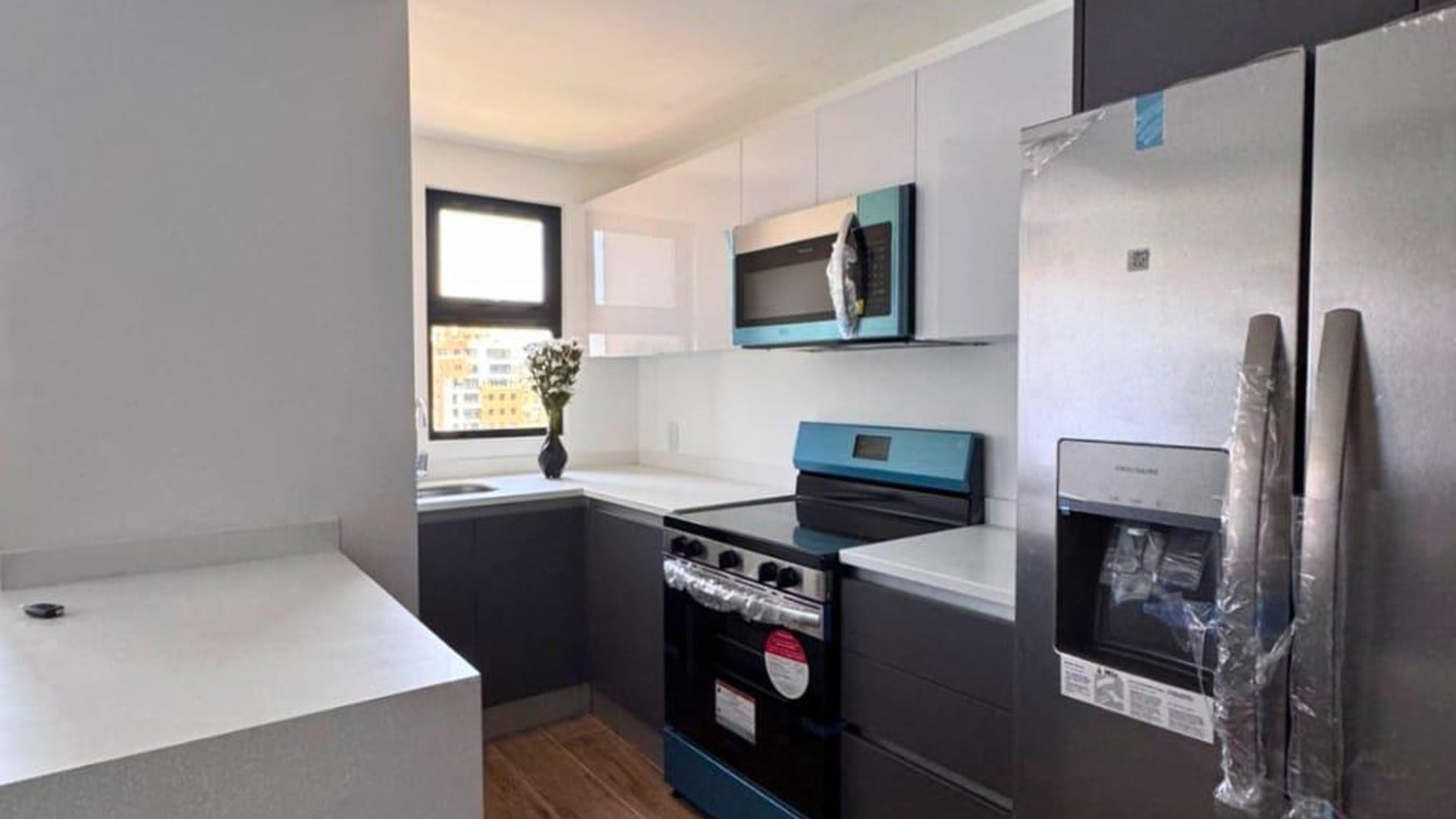???? APARTAMENTO AMUEBLADO EN RENTA – 2 HAB | EDIFICIO ALENA | Z.15 VH2 - Miniatura 3