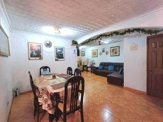 VENTA Casa Residencial Cerro Alto Zona 2 de Villa Nueva - 4