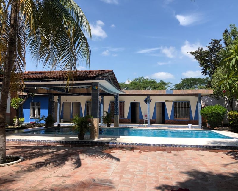CASA EN RENTA PARA VACACIONAR EN ESCUINTLA
