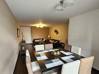 Apartamento en venta Edificio Áttica II Zona 14 3 habitaciones - Image 2