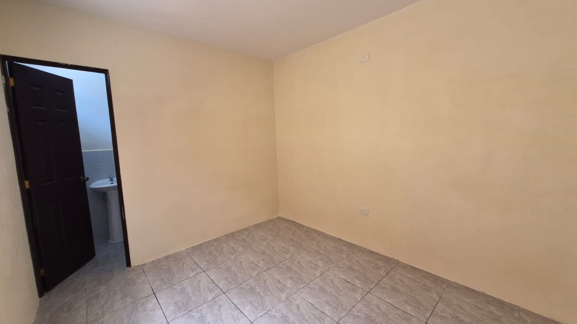 RENTA Casa Residenciales Las Orquídeas San José Pínula - Miniatura 6