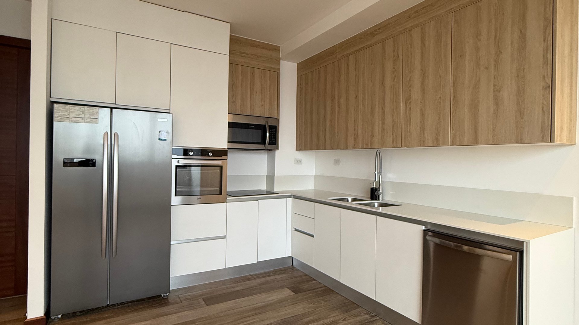 Vendo apartamento moderno de 1 dormitorio, zona 15 Vista Hermosa 2