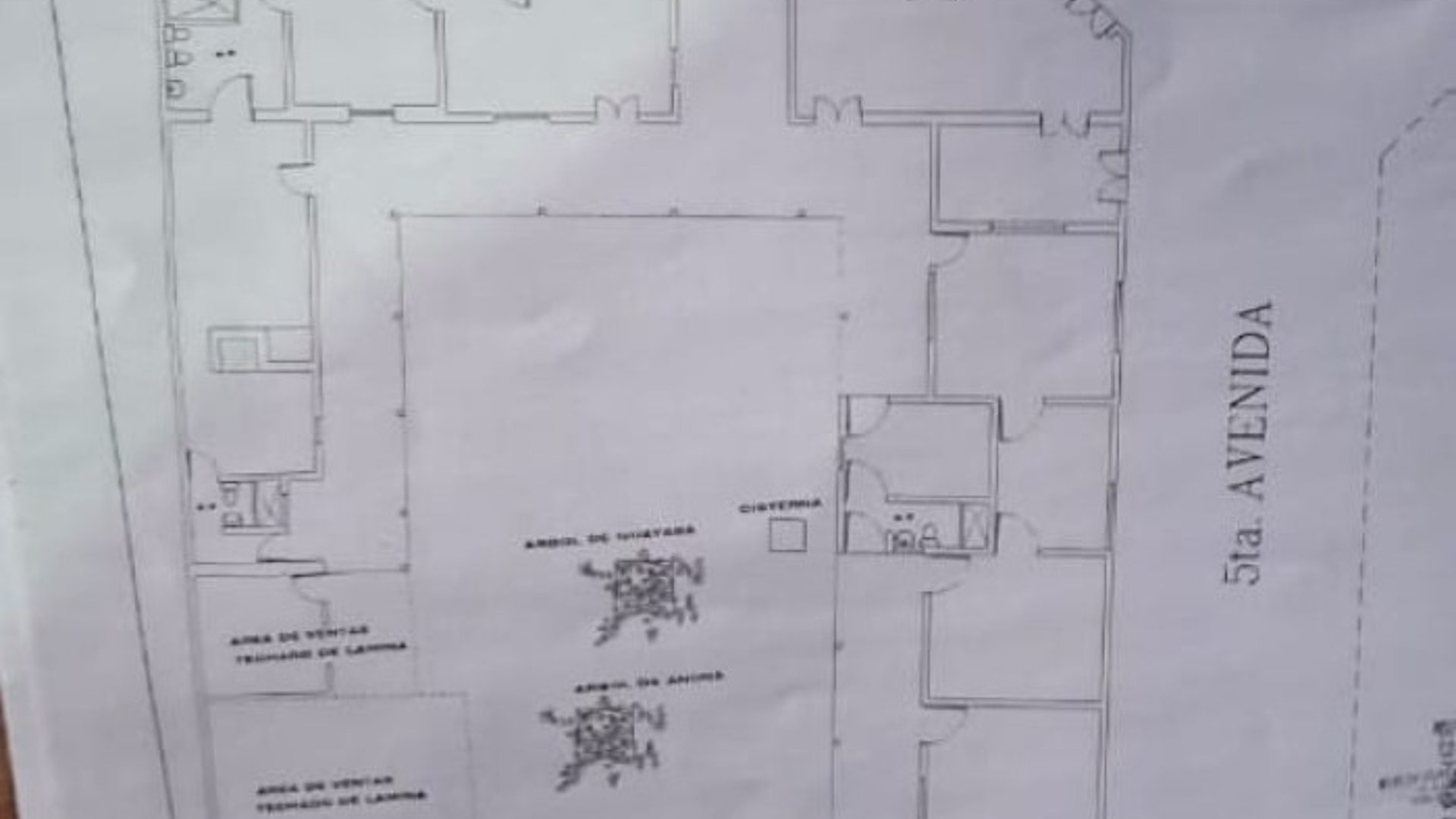 Terreno comercial en renta centro de mixco - Miniatura 3