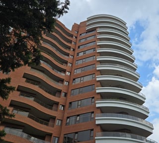 Apartamento amueblado y equipado en Tadeus, zona 14