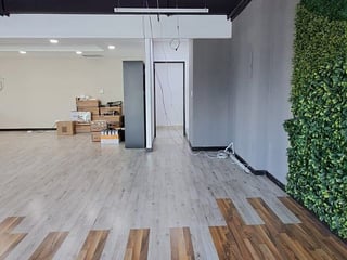 Oficina en renta – Edificio Avante, zona 15 - 5
