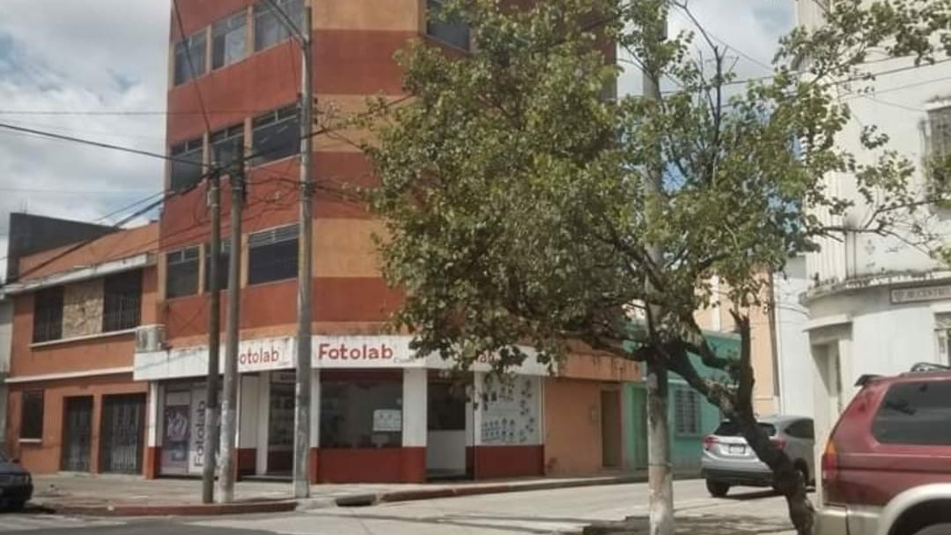 EDIFICIO EN VENTA – ZONA 1 - Miniatura 3