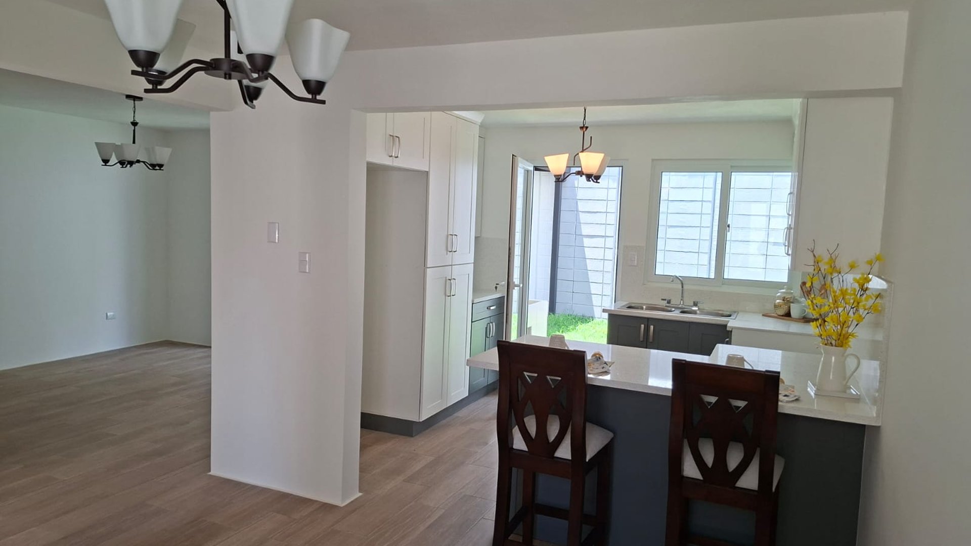 Casa en Renta, Residencial Pinabetes - San José Pinula