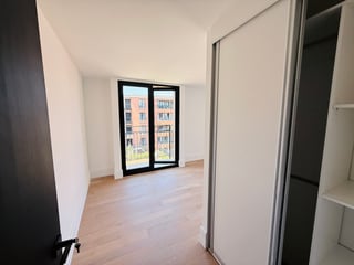 APARTAMENTO P/ ESTRENAR, EDIFICIO CÉNTRICO 81.68 MTS2, 3 DORMITORIOS, ZONA 5 - 5