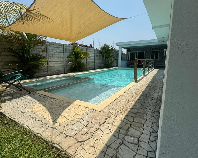 CHALET EN ATITANCITO | CAMINO A MONTERRICO KM. 2.5