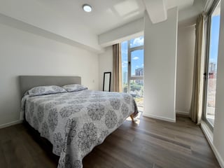 Apartamento en Amueblado en Renta en Zona 13 - 5