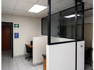 Bodega en renta en Zona 12 sobre Avenida Petapa | 5,938 m² con 4 andenes - 5