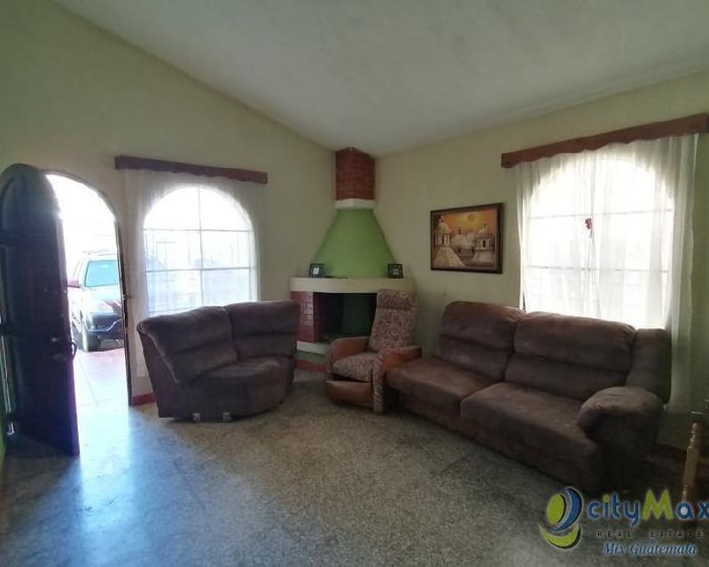 Casa en Venta Villa Nueva, 6 habitaciones, 6 parqueos