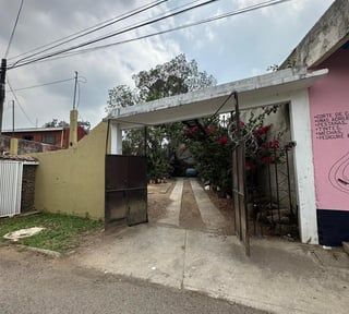Rento Casa con uso de suelo comercial en San Cristobal