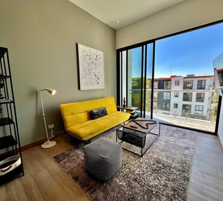 Apartamento Amueblado en Venta Edificio AOKI, zona 14 N7