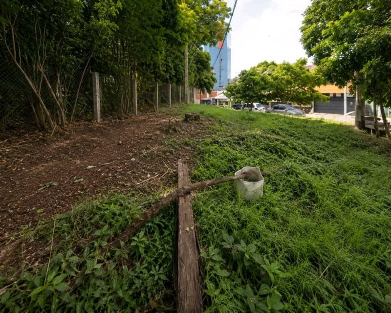 TERRENO EN ALQUILER📍 Colonia El Maestro 1, Zona 15