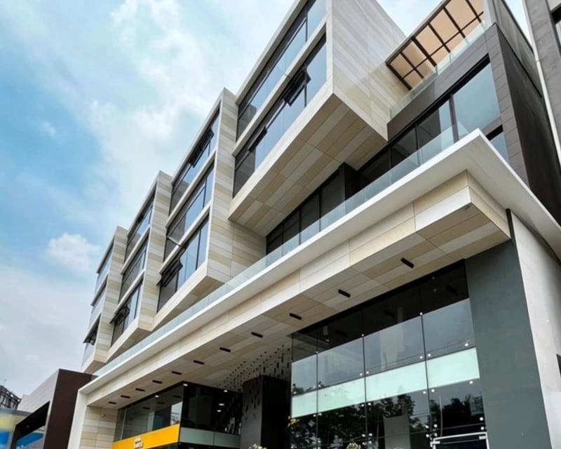 Oficina Comercial en Renta en zona 9