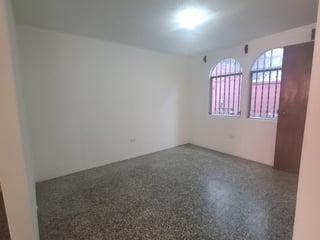 Casa en Renta en Zona 10 área de Pricesmart - Image 6