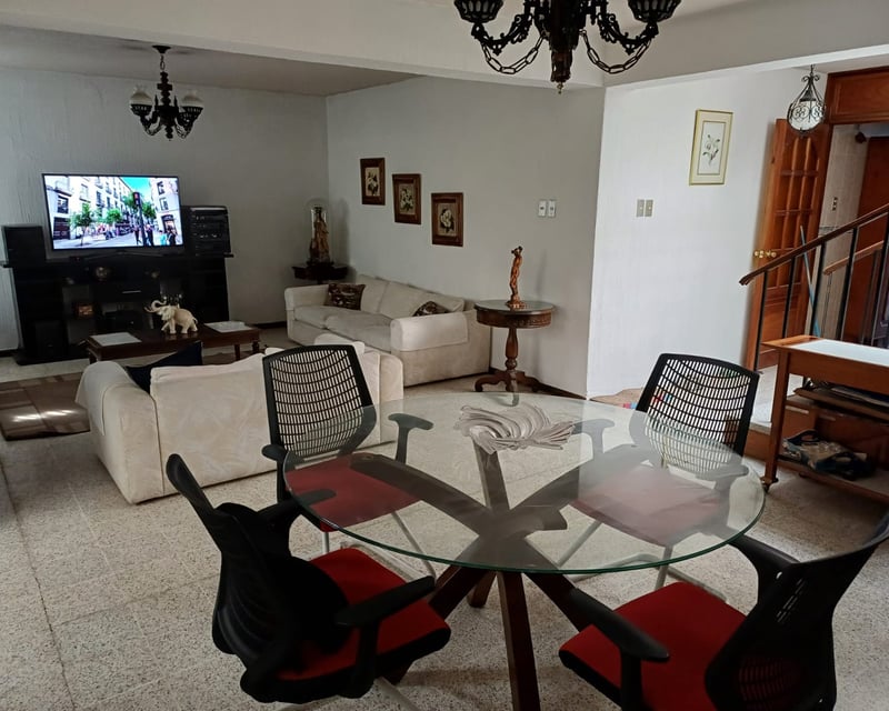 Town House Amueblado Zona 15 Vista Hermosa 1
