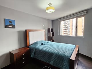 Apartamento en venta Edificio Áttica II Zona 14 3 habitaciones - Image 11