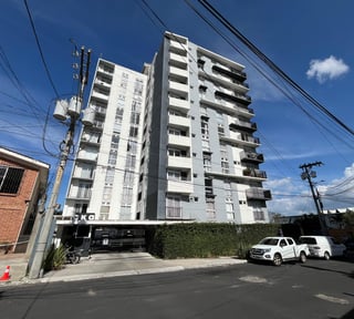 RENTA Apartamento Amueblado Edificio Akari Mixco Zona 2