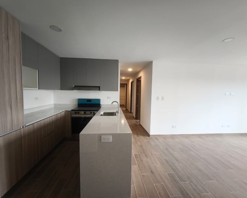 Luxurious 3-Bedroom Apartment for Sale in Zone 14, Guatemala City | USD $285,000