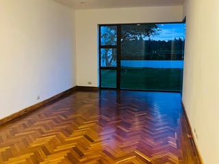 Alquilo Linda Casa en zona 15 San Lázaro - 5