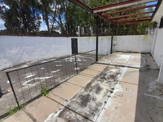 Casa de uso comercial en venta en Villa Linda II - 3