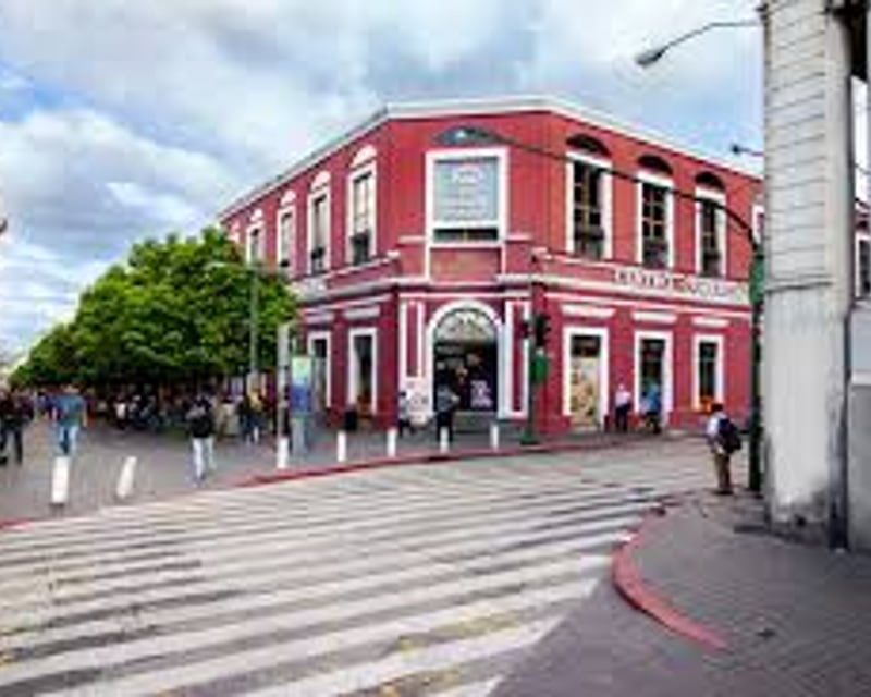 LOCAL EN RENTA – C.C. REAL DEL PARQUE | ZONA 1