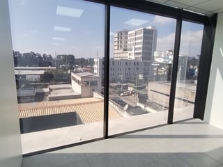 Oficina en renta edificio 01010 zona 10 Guatemala - 3