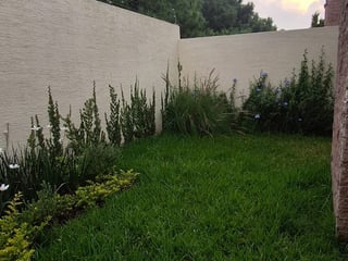 Luxurious 4 Bedroom House with Garden for Sale in Cañadas de Arrazola CAES - Image 7