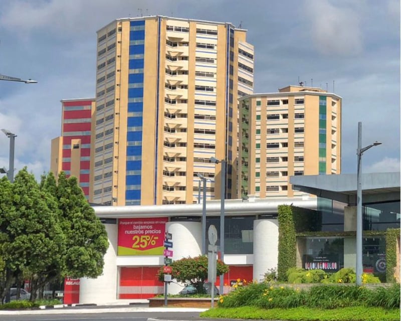 VENDO APARTAMENTO AMPLIO, LAS GEMAS ZONA 11