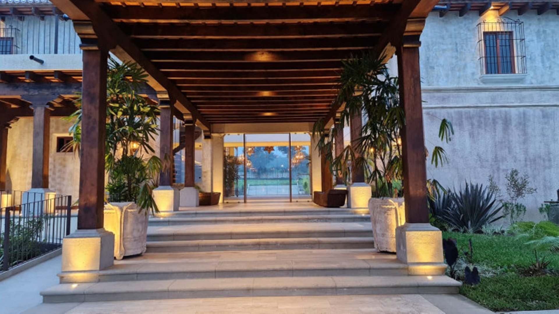 Casa en venta en exclusivo Residencial cercano Antigua