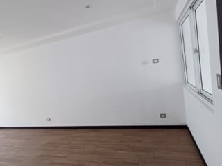 Casa Nueva en Venta Hacienda Real Zona 16 Guatemala - 3