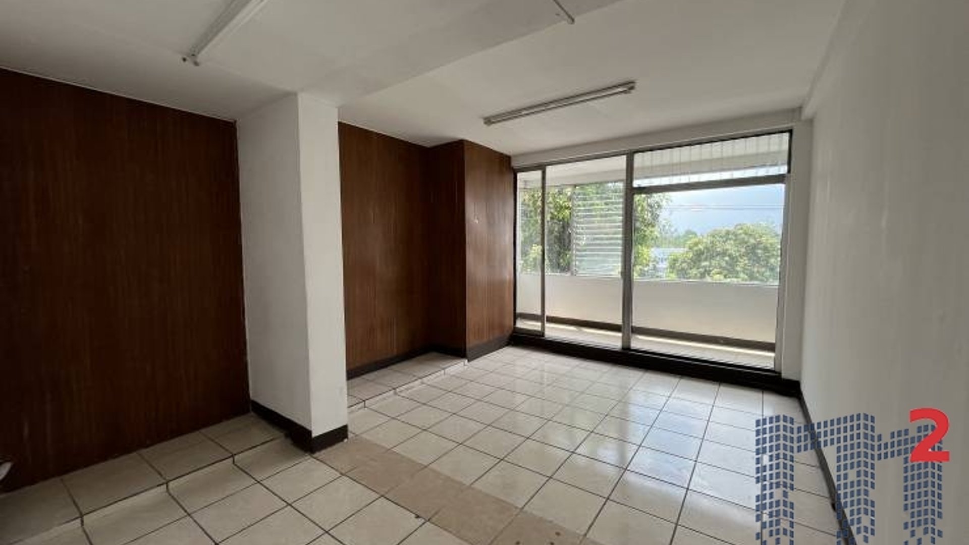 Oficina en Renta, Zona 10 (R10382) - Image 1