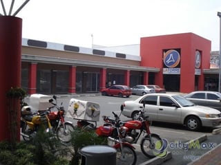 Local en área de food court en Plaza Comercial de Villa - 4
