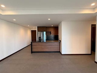 APARTAMENTO EN ALQUILER / VENTA 📍 Reserva 5a. Avenida, Zona 14 - 3