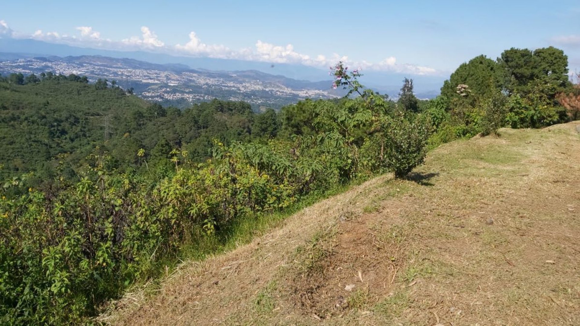 Vendo terreno en Pulté 1155.58m2