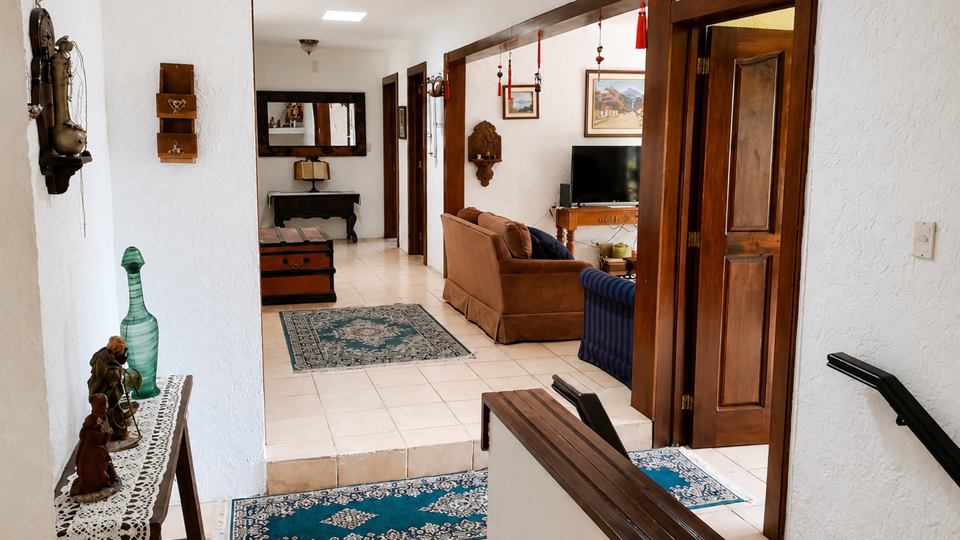 Exclusiva Casa En Venta | San Jorge Muxbal, Calle Liquidambar - Miniatura 3