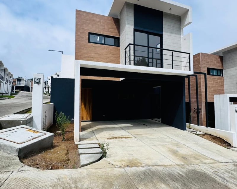 📍 CASA EN RENTA – 3 HAB | 7 GOTAS DE SAN VICENTE | KM. 16.5 CAES