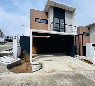 📍 CASA EN RENTA – 3 HAB | 7 GOTAS DE SAN VICENTE | KM. 16.5 CAES