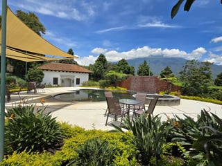 Terreno en Venta en Hacienda del Comendador Antigua - 2