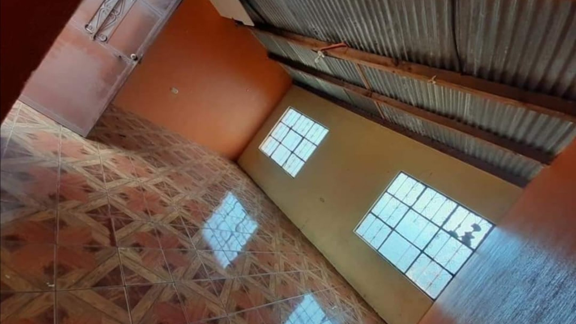 CASA EN VENTA EN ZONA 7, SANTA CATARINA PINULA
