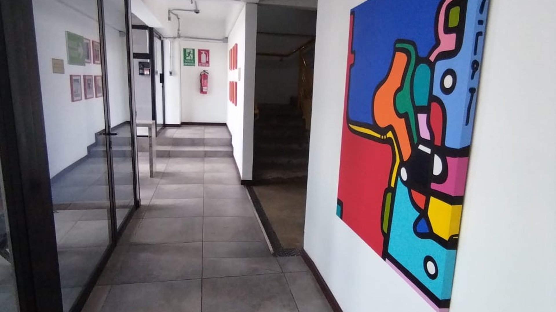 Bodeguitas en alquiler, Áttico zona 13. - Miniatura 8