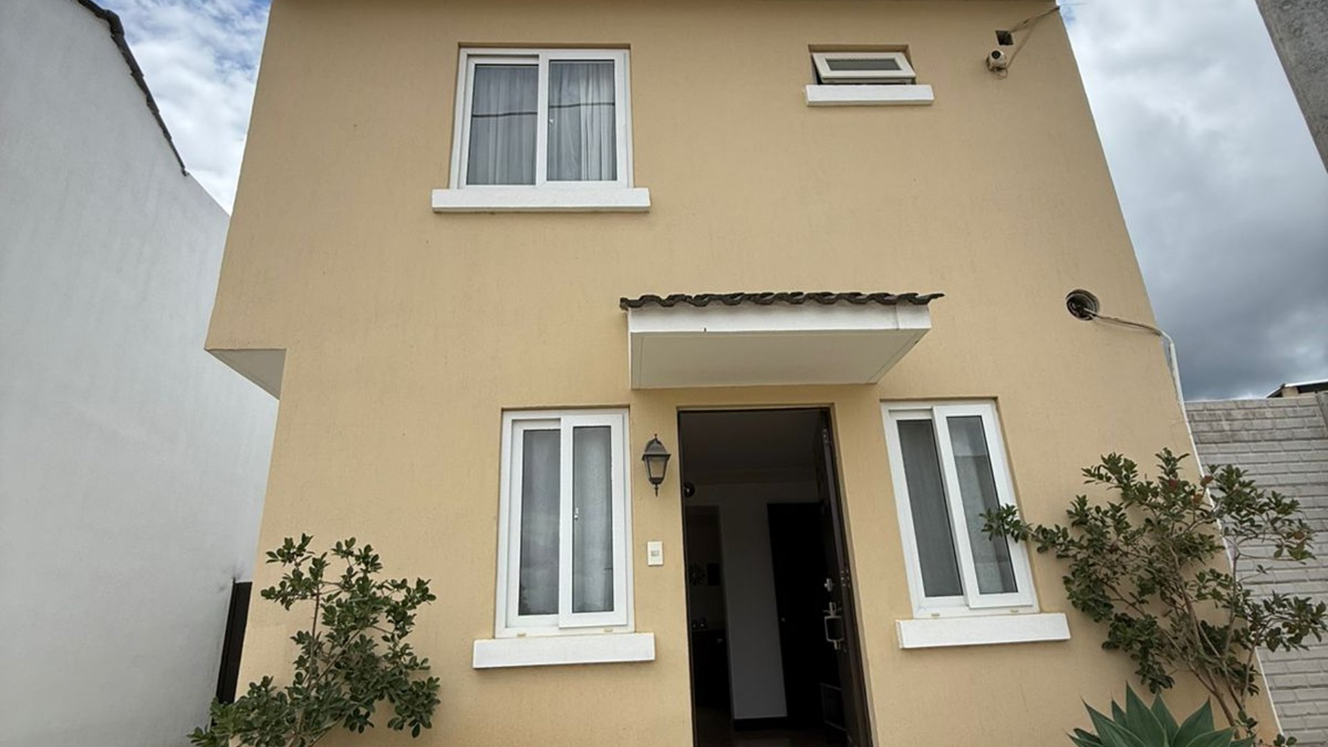 3-Bedroom House for Sale in Ciudad Quetzal, Guatemala City