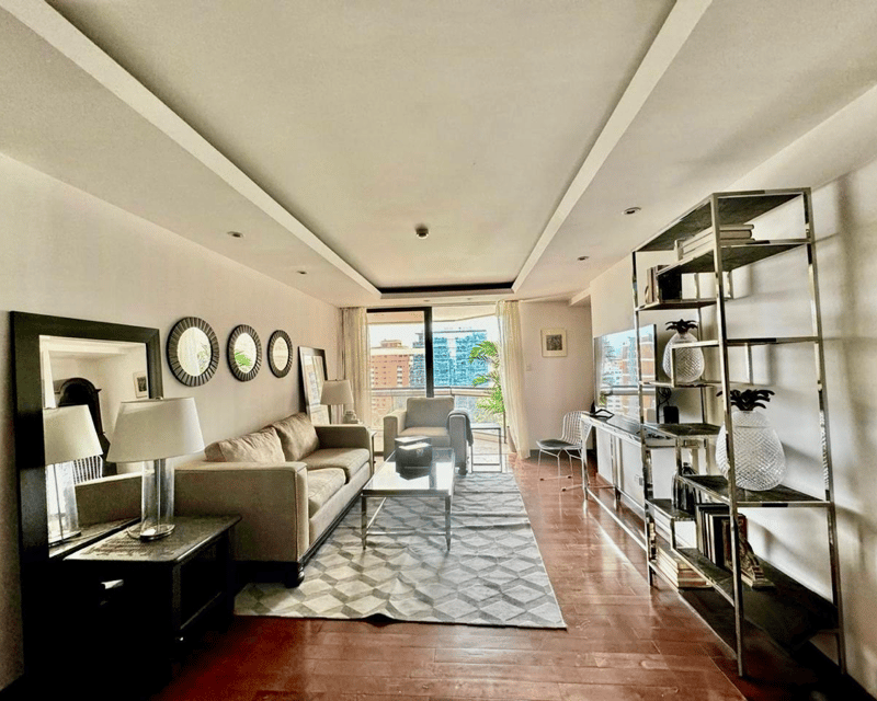 Apartamento  Amueblado en alquiler, zona 10.
