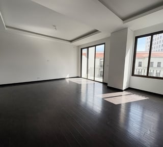 Apartamento en Nogales de Cayalá, zona 16